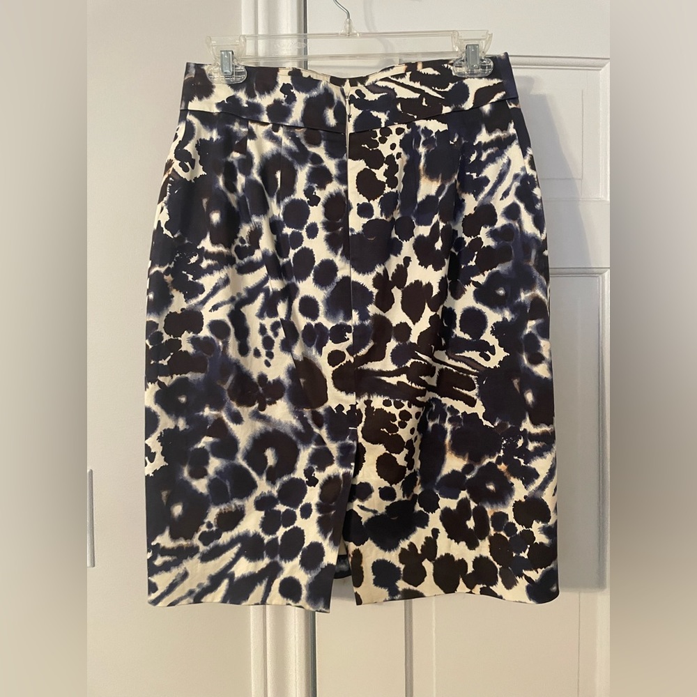 Ann Taylor leopard print pencil skirt size 0
